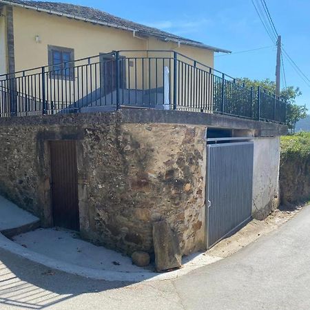 Casa Ezequiel Villa Trevías Exterior photo